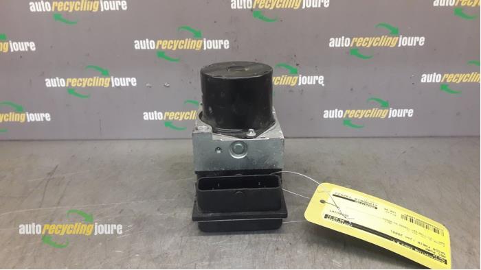 Gebruikte ABS Pomp Skoda Fabia II (5J) 1.2i Prijs € 49,99 Margeregeling aangeboden door Autorecycling Joure B.V.