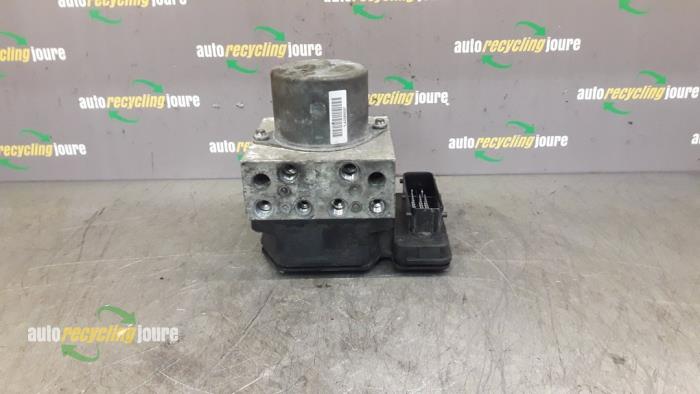 Gebruikte ABS Pomp Lancia Delta (844) 1.4 T-Jet 16V 120 Prijs € 49,99 Margeregeling aangeboden door Autorecycling Joure B.V.