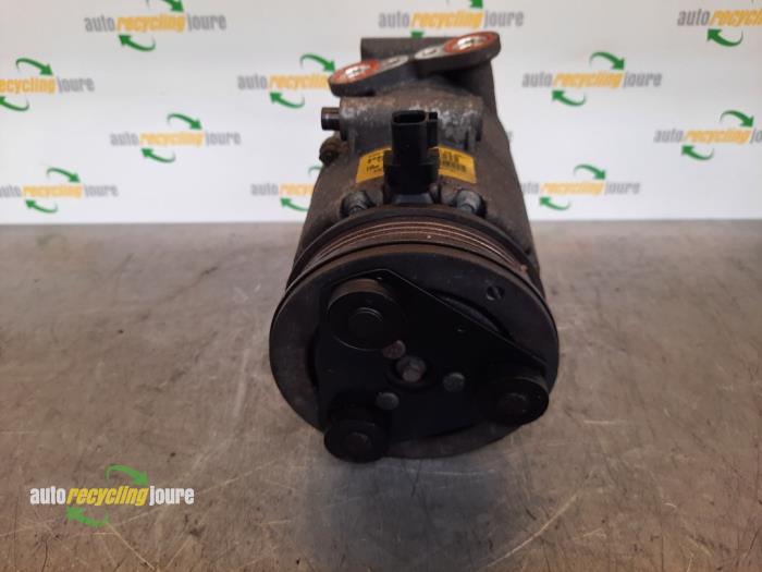 Gebruikte Aircopomp Ford Focus 2 1.6 16V Prijs € 24,99 Margeregeling aangeboden door Autorecycling Joure B.V.