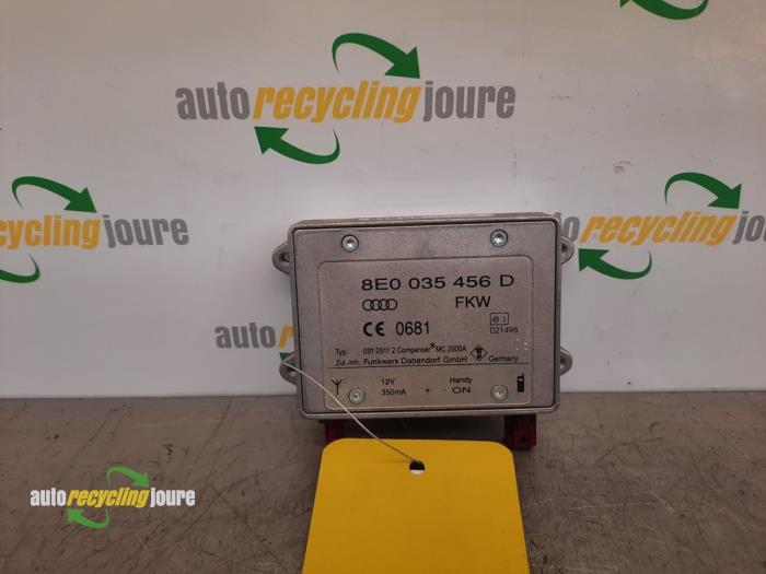 Gebruikte Telefoon Module Audi Q7 (4LB) 3.0 TDI V6 24V Prijs € 34,99 Margeregeling aangeboden door Autorecycling Joure B.V.