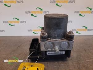 Gebruikte ABS Pomp Peugeot Expert (G9) 2.0 HDi 120 Prijs € 49,99 Margeregeling aangeboden door Autorecycling Joure B.V.