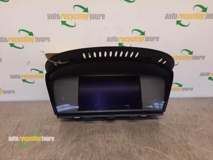 Gebruikte Display Interieur BMW 3 serie Touring (E91) 318d 16V Prijs € 125,00 Margeregeling aangeboden door Autorecycling Joure B.V.