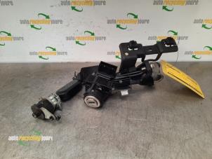 Gebruikte Kontaktslot + Sleutel Fiat Punto Evo (199) 1.2 Euro 5 Prijs € 29,99 Margeregeling aangeboden door Autorecycling Joure B.V.