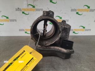 Gebruikte Gasklephuis Volkswagen Passat Variant (3C5) 2.0 TDI 16V 140 Prijs € 34,99 Margeregeling aangeboden door Autorecycling Joure B.V.