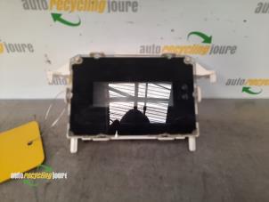 Gebruikte Display Interieur Ford Fiesta 6 (JA8) 1.25 16V Prijs € 15,00 Margeregeling aangeboden door Autorecycling Joure B.V.