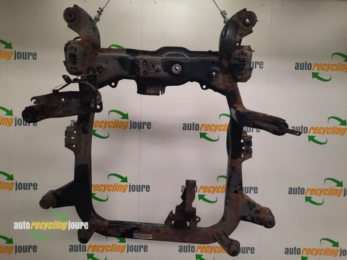 Subframe van een Opel Astra H (L48) 1.6 16V Twinport 2006