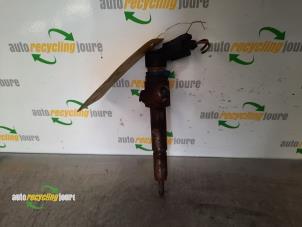 Gebruikte Verstuiver (diesel) Ford Transit Connect 1.8 TDCi 75 Prijs € 45,00 Margeregeling aangeboden door Autorecycling Joure B.V.