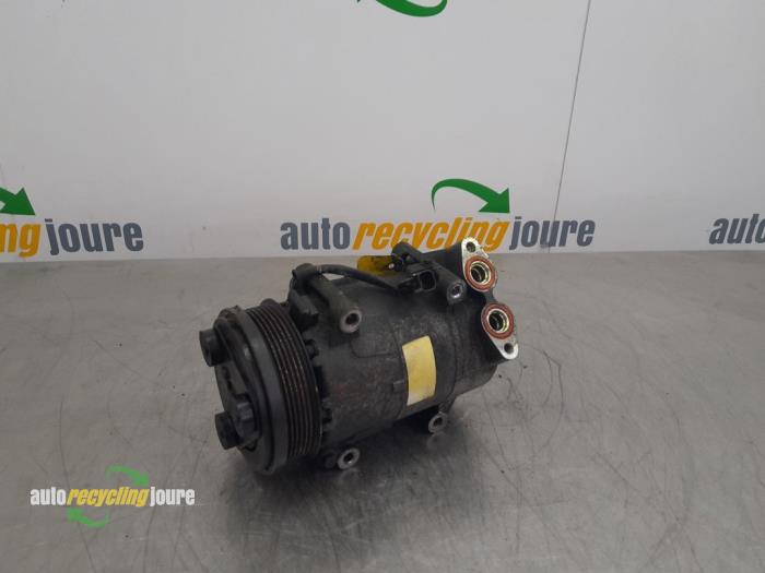 Gebruikte Aircopomp Ford Focus C-Max 1.6 TDCi 16V Prijs € 24,99 Margeregeling aangeboden door Autorecycling Joure B.V.