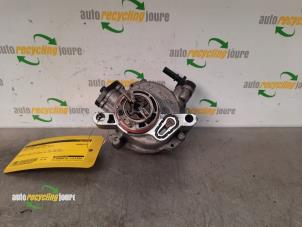 Gebruikte Vacuumpomp (Diesel) Volvo V40 (MV) 1.6 D2 Prijs € 24,99 Margeregeling aangeboden door Autorecycling Joure B.V.