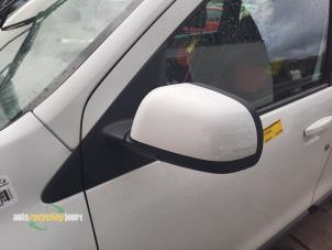 Gebruikte Spiegel Buiten links Dacia Lodgy (JS) 1.5 dCi FAP Prijs € 100,00 Margeregeling aangeboden door Autorecycling Joure B.V.