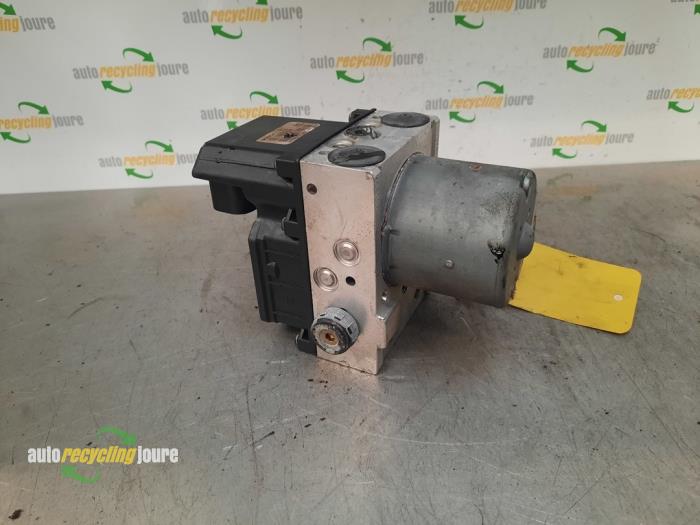Gebruikte ABS Pomp Fiat Stilo (192A/B) 2.4 20V Abarth 3-Drs. Prijs € 29,99 Margeregeling aangeboden door Autorecycling Joure B.V.