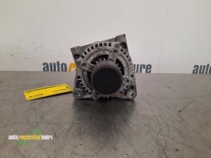 Gebruikte Dynamo Chrysler Voyager/Grand Voyager (RG/RS) 2.8 CRD 16V Grand Voyager Prijs € 49,99 Margeregeling aangeboden door Autorecycling Joure B.V.