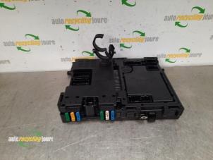 Gebruikte Boordcomputer Peugeot 206 (2A/C/H/J/S) 1.4 XR,XS,XT,Gentry Prijs € 49,99 Margeregeling aangeboden door Autorecycling Joure B.V.