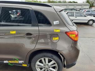 Gebruikte Achterscherm links Mitsubishi ASX 1.6 MIVEC 16V Prijs op aanvraag aangeboden door Autorecycling Joure B.V.