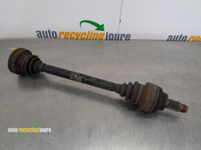 Gebruikte Steekas rechts-achter BMW 5 serie (E39) 528i 24V Prijs € 24,99 Margeregeling aangeboden door Autorecycling Joure B.V.