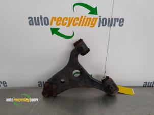 Gebruikte Draagarm links-voor Mercedes B (W245) 1.5 B-150 16V Prijs € 34,99 Margeregeling aangeboden door Autorecycling Joure B.V.