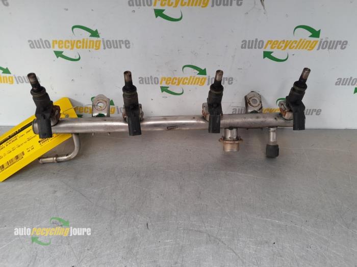 Gebruikte Galerij (Injectie) Mercedes B (W245) 1.5 B-150 16V Prijs € 34,99 Margeregeling aangeboden door Autorecycling Joure B.V.