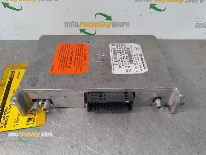 Gebruikte Telefoon Module Mercedes ML II (164/4JG) 3.0 ML-320 CDI 4-Matic V6 24V Prijs € 34,99 Margeregeling aangeboden door Autorecycling Joure B.V.