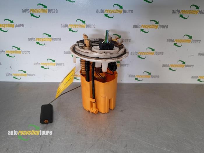 Gebruikte Tank element Pomp Citroen C6 (TD) 2.7 HDiF V6 24V Prijs € 24,99 Margeregeling aangeboden door Autorecycling Joure B.V.