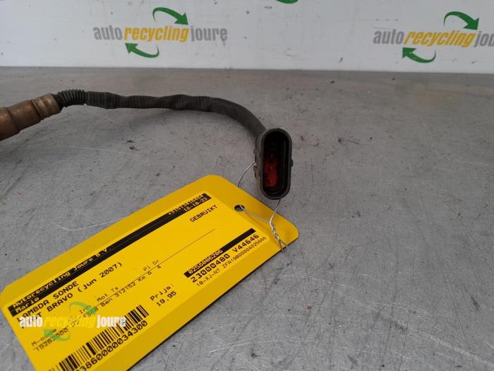 Lambda Sonde van een Fiat Bravo (198A) 1.4 16V 2007