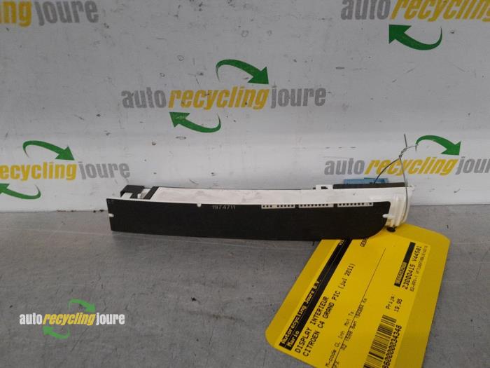 Gebruikte Display Interieur Citroen C4 Grand Picasso (UA) 1.6 16V THP 155 Prijs € 25,00 Margeregeling aangeboden door Autorecycling Joure B.V.