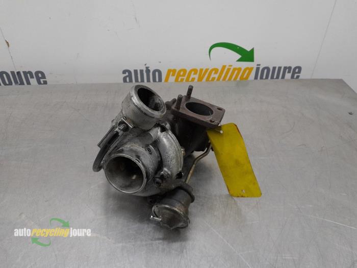 Gebruikte Turbo Chrysler Voyager/Grand Voyager (RG/RS) 2.8 CRD 16V Autom. (Dodge Ram Van) Prijs € 49,99 Margeregeling aangeboden door Autorecycling Joure B.V.