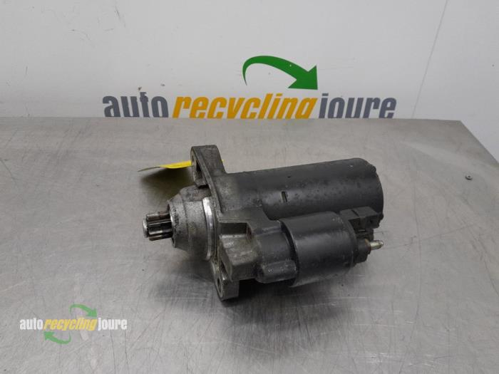 Gebruikte Startmotor Volkswagen Golf IV (1J1) 2.3 V5 GTI Prijs € 14,99 Margeregeling aangeboden door Autorecycling Joure B.V.