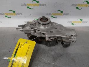 Gebruikte Brandstofpomp Mechanisch Mercedes Vito (639.6) 2.2 109 CDI 16V Prijs € 149,99 Margeregeling aangeboden door Autorecycling Joure B.V.