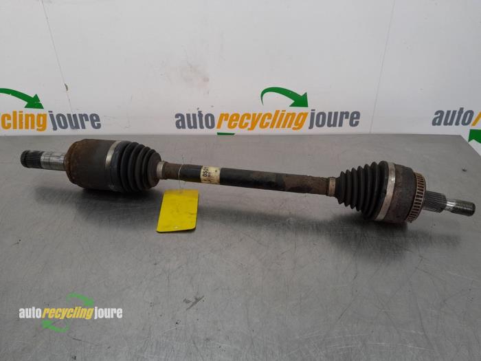 Gebruikte Aandrijfas links-achter Mercedes ML I (163) 320 3.2 V6 18V Autom. Prijs € 59,99 Margeregeling aangeboden door Autorecycling Joure B.V.