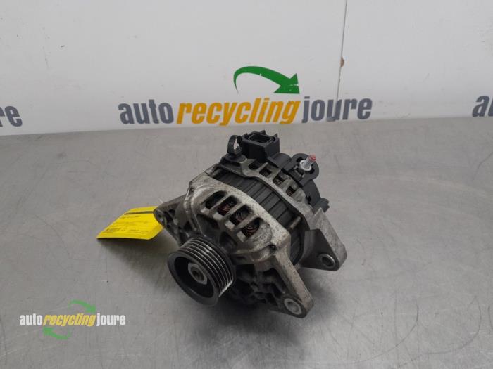Gebruikte Dynamo Hyundai i30 Crosswagon (WWH) 1.6 CVVT 16V Prijs € 25,00 Margeregeling aangeboden door Autorecycling Joure B.V.