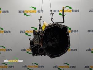 Gebruikte Versnellingsbak Renault Megane II Grandtour (KM) 1.5 dCi 105 FAP Prijs € 100,00 Margeregeling aangeboden door Autorecycling Joure B.V.