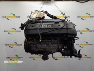 Gebruikte Motor BMW 3 serie (E46/4) 320i 24V Prijs € 349,00 Margeregeling aangeboden door Autorecycling Joure B.V.