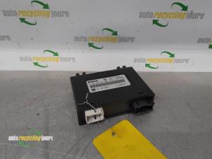 Gebruikte Module PDC Opel Signum (F48) 2.2 DGI 16V Prijs € 39,99 Margeregeling aangeboden door Autorecycling Joure B.V.