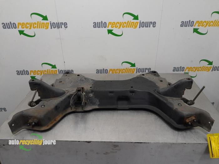 Gebruikte Subframe Peugeot 308 (4A/C) 1.6 HDi 16V FAP Prijs € 49,99 Margeregeling aangeboden door Autorecycling Joure B.V.