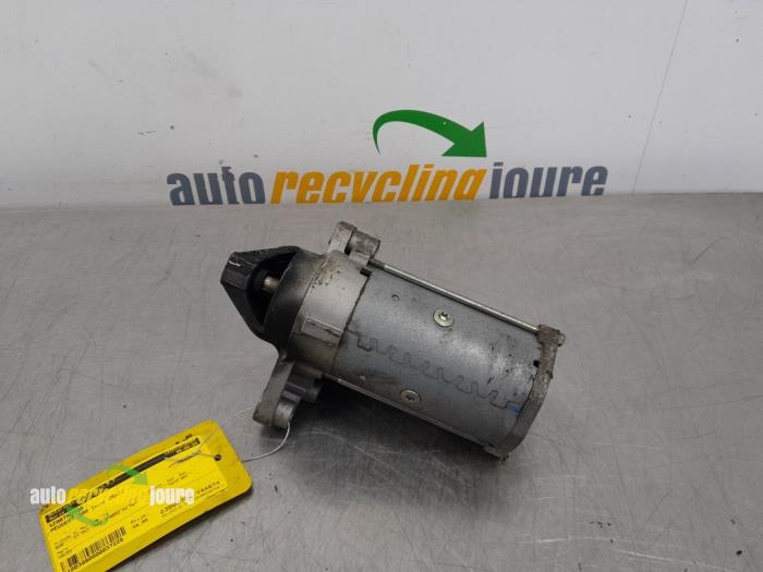 Gebruikte Startmotor Peugeot 308 (4A/C) 1.6 HDi 16V FAP Prijs € 14,99 Margeregeling aangeboden door Autorecycling Joure B.V.