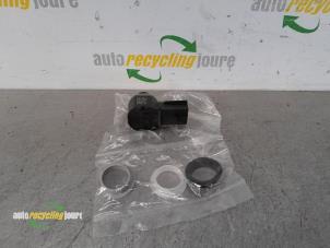 Nieuwe PDC Sensor Opel Vivaro B 1.6 CDTI 115 Prijs € 48,39 Inclusief btw aangeboden door Autorecycling Joure B.V.