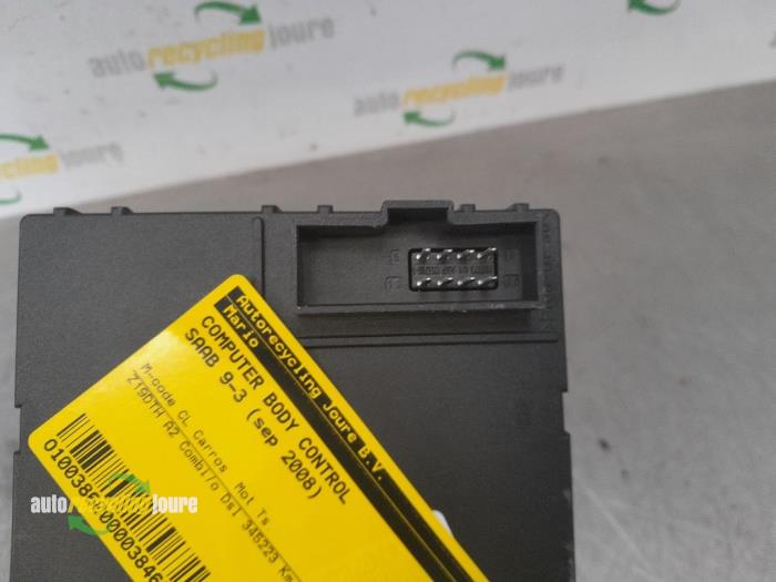 Computer Body Control van een Saab 9-3 Sport Estate (YS3F) 1.9 TiD 16V 2008