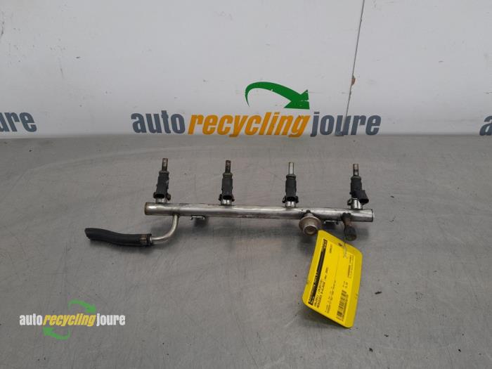 Gebruikte Galerij (Injectie) Mercedes B (W245) 1.5 B-150 16V Prijs € 79,99 Margeregeling aangeboden door Autorecycling Joure B.V.