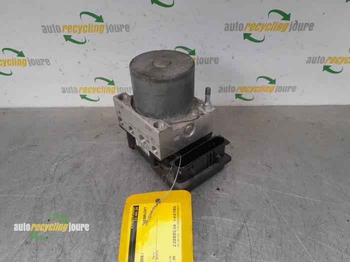 Gebruikte ABS Pomp Fiat Grande Punto (199) 1.2 Prijs € 49,99 Margeregeling aangeboden door Autorecycling Joure B.V.
