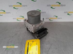 Gebruikte ABS Pomp Fiat Grande Punto (199) 1.2 Prijs € 49,99 Margeregeling aangeboden door Autorecycling Joure B.V.