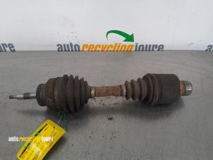 Gebruikte Steekas links-voor Ssang Yong Kyron 2.0 M 200 Xdi 16V 4x4 Prijs € 69,99 Margeregeling aangeboden door Autorecycling Joure B.V.