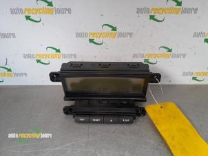 Gebruikte Display Interieur Kia Cee'd Sporty Wagon (EDF) 1.6 16V Prijs € 25,00 Margeregeling aangeboden door Autorecycling Joure B.V.