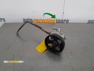 Gebruikte Stuurpomp Alfa Romeo 159 Sportwagon (939BX) 1.9 JTDm Prijs € 99,99 Margeregeling aangeboden door Autorecycling Joure B.V.