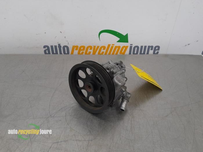 Gebruikte Servopomp Saab 9-5 Estate (YS3E) 2.3 Turbo 16V Aero TS Prijs € 99,00 Margeregeling aangeboden door Autorecycling Joure B.V.