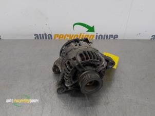 Gebruikte Dynamo Fiat Stilo (192A/B) 1.6 16V 5-Drs. Prijs € 34,99 Margeregeling aangeboden door Autorecycling Joure B.V.