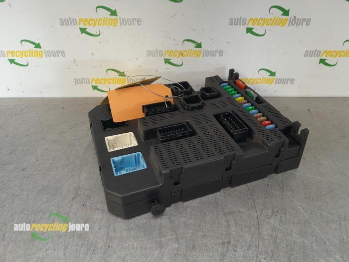 Gebruikte Computer boord Citroen C2 (JM) 1.4 Prijs € 69,99 Margeregeling aangeboden door Autorecycling Joure B.V.