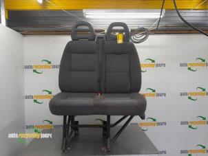 Gebruikte Bank rechts-voor Peugeot Boxer (U9) 2.2 HDi 120 Euro 4 Prijs € 200,00 Margeregeling aangeboden door Autorecycling Joure B.V.