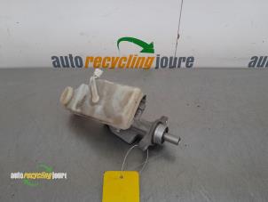 Gebruikte Hoofdremcilinder Volvo V40 (MV) 2.0 D2 16V Prijs € 49,99 Margeregeling aangeboden door Autorecycling Joure B.V.