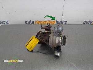 Gebruikte G-lader Volvo V40 (MV) 2.0 D2 16V Prijs € 199,99 Margeregeling aangeboden door Autorecycling Joure B.V.