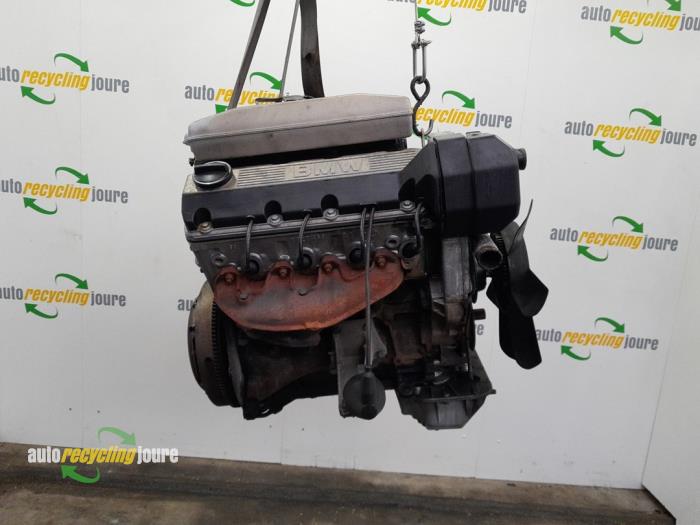 Gebruikte Motor BMW 3 serie (E30/2) 316i Prijs € 275,00 Margeregeling aangeboden door Autorecycling Joure B.V.